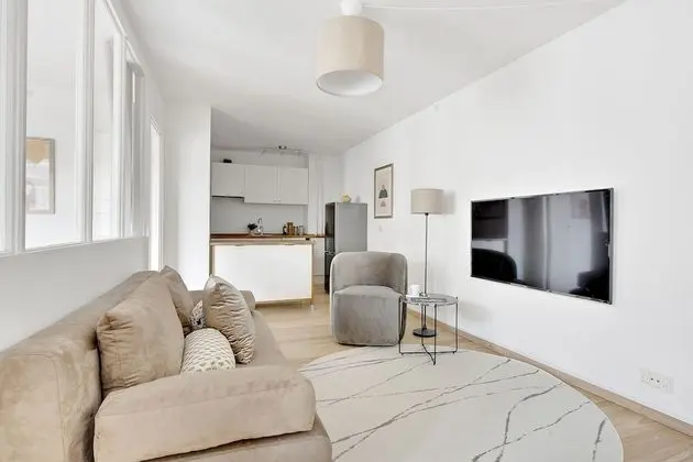 Charming, Cosy, and Bright Apartment for Four in Downtown Copenhagen All Yours - Oda Düzeni