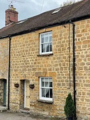 Charming Cottage in the Heart of Sherborne - Dış Mekan