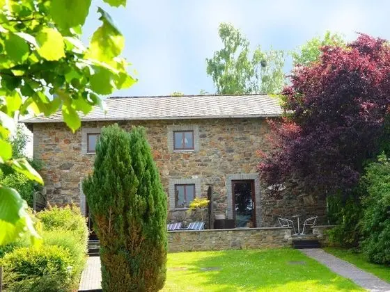 Charming Cottage in Stoumont With Colourful Garden
