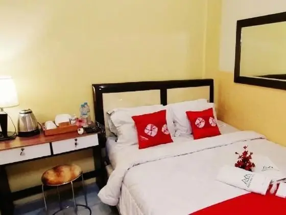 Charming Deluxe Room With Ac and Wifi - Öne Çıkan Resim