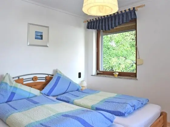 Charming Family-friendly Holiday Home With Backyard Pool - Oda