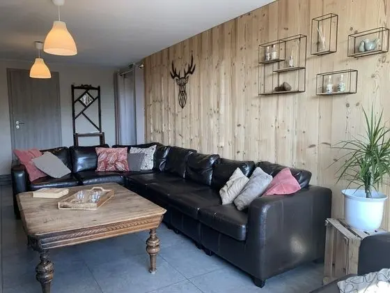 Charming Farmhouse in Houffalize With Large Terrace - Oda Düzeni