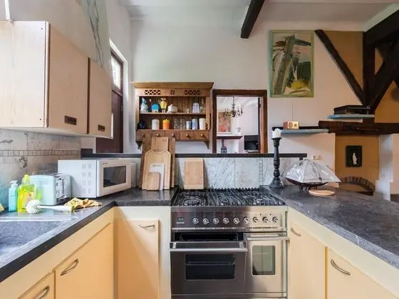 Charming Farmhouse in Well With Garden - Mutfak