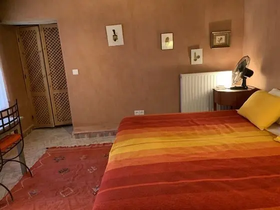 Charming Guest House With Pool for 2 People