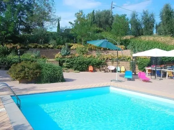 Charming Holiday Home Between Florence and Pisa