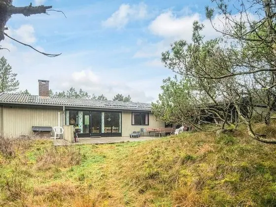 Charming Holiday Home in Blåvand with Hot Tub