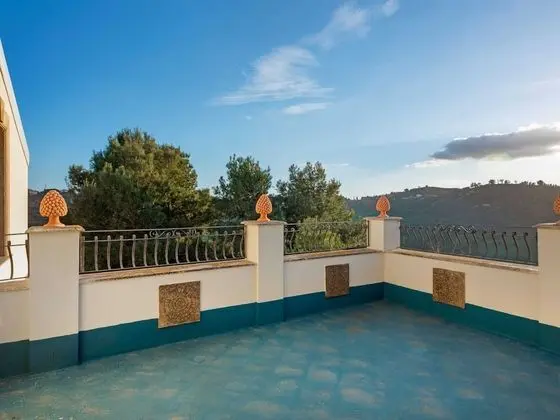 Charming Holiday Home in Caltagirone With Garden