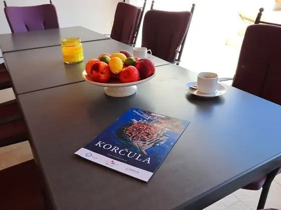 Charming Holiday Home in Cara With Swimming Pool