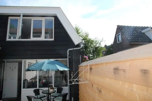 Charming Holiday Home in Egmond aan Zee Near Seabeach - Dış Mekan