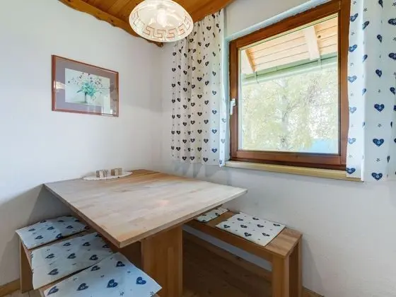 Charming Holiday Home With Garden in Eberstein - Yerinde Yemek