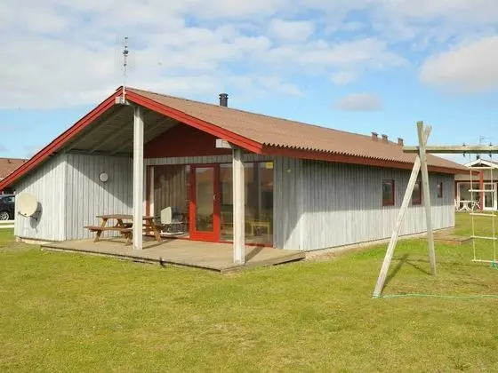 Charming Holiday Home in Harboøre With Sauna