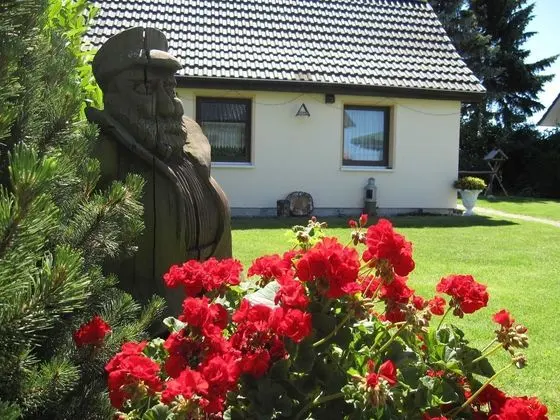 Charming Holiday Home in Kühlungsborn With Terrace - Öne Çıkan Resim