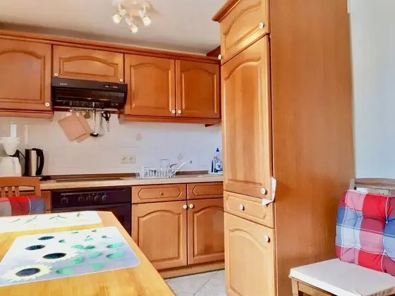Charming Holiday Home With Natural Garden in Kaltennordheim-thuringia - Mutfak