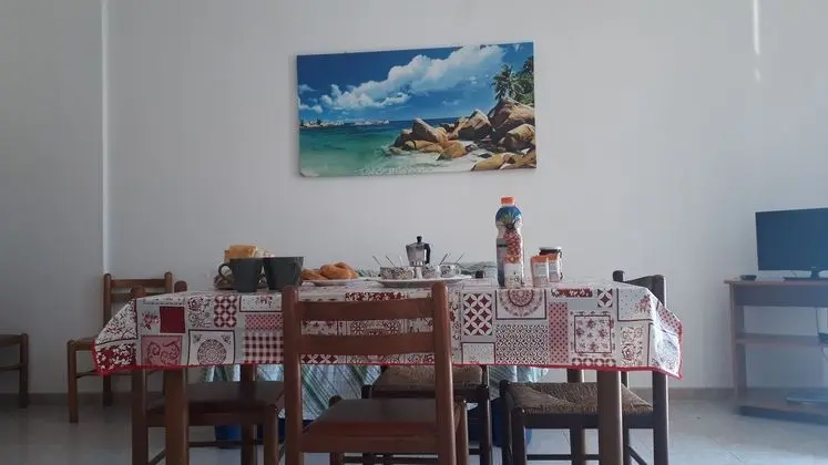 Charming Holiday Home Near The Beach With A Terrace Parking Available, Pets