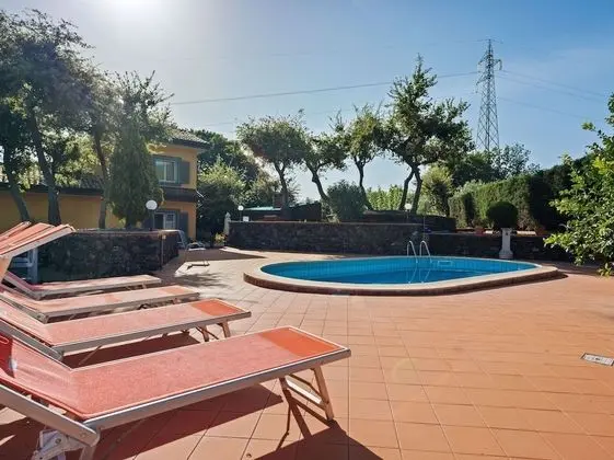 Charming Holiday Home in Piedimonte Etneo With Pool - Havuz