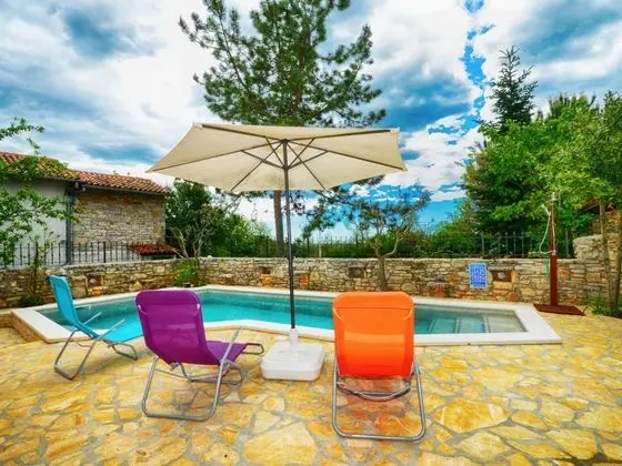 Charming Holiday Home With Private Pool and Great Roofed Terrace ! - Havuz