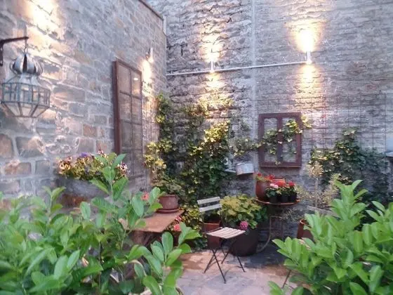 Charming Holiday Home With Veranda, Terrace,garden Furniture - Öne Çıkan Resim