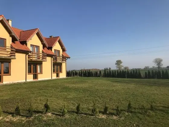 Charming Holiday Home in Wolin With Terrace - Dış Mekan