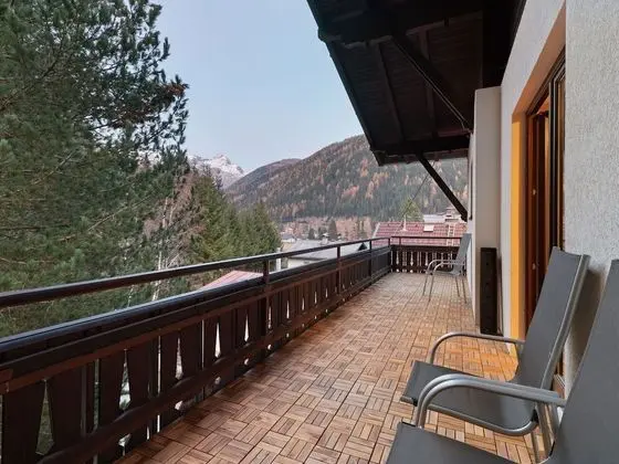 Charming Large Chalet, Near the Resort Centre of Mallnitz
