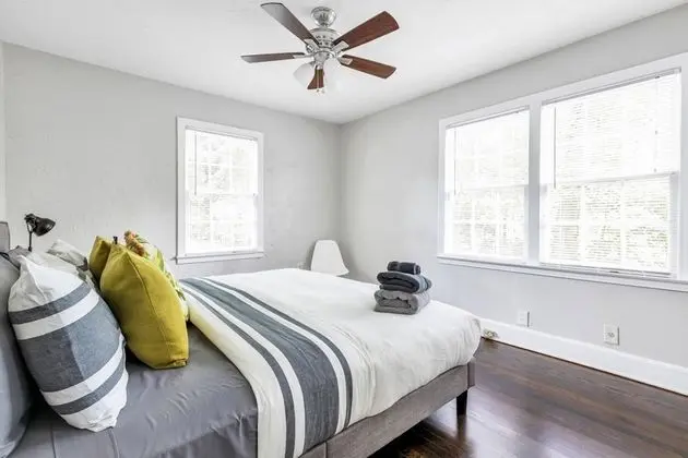 Charming LaVista bungalow - Oda