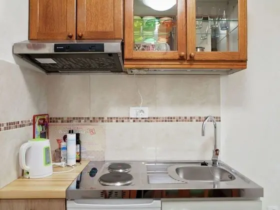 Charming Little Apartment With Balcony and Sea View, Near the Beach - Mutfak