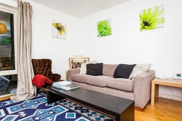 Charming Peaceful 2 Bed with Parking and Garden - Öne Çıkan Resim