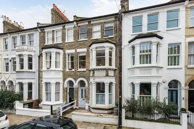 Charming, Recently Renovated 2-bed in Fulham - Dış Mekan