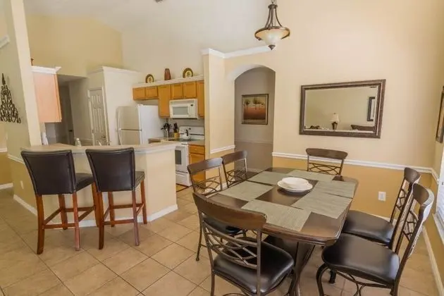 Charming Solana Resort 4 Bedroom Condo by Redawning - Yerinde Yemek