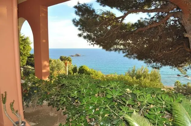 Charming Studio Apartments With Swimming Pool Near Pelekas Beach - Öne Çıkan Resim
