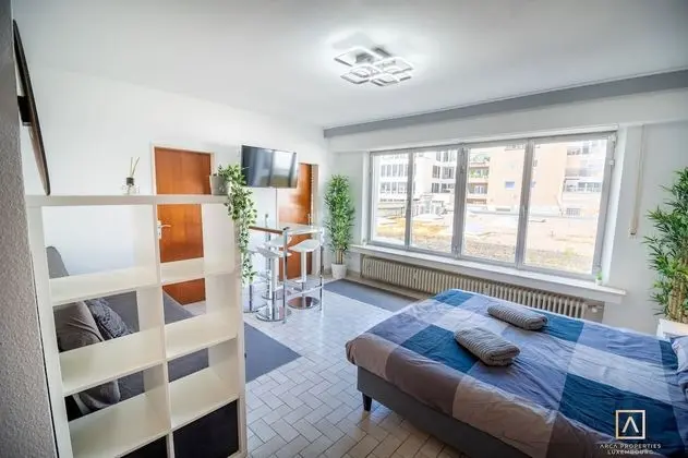Charming Studio - City Center W Smart TV