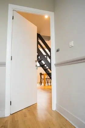 Charming Triplex Near Avenue Louise - İç Mekan