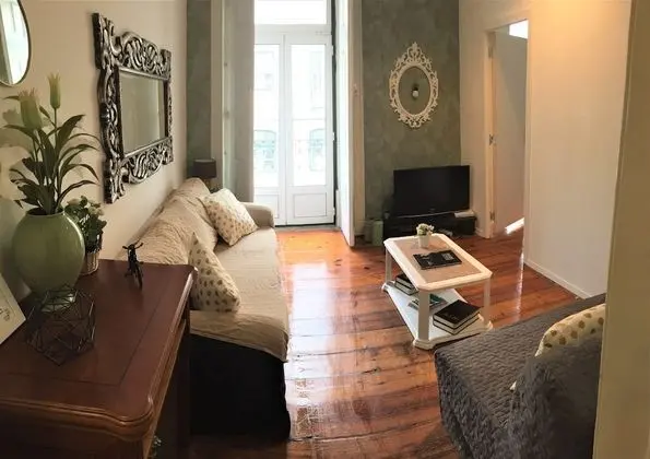 Charming Vintage Auto Check-in Flat in Baixa - 1