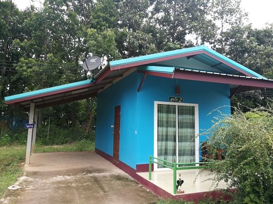 Charoensook Resort
