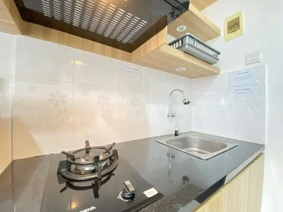 Chaste 2BR Apartment at Grand Asia Afrika Residence - Mutfak