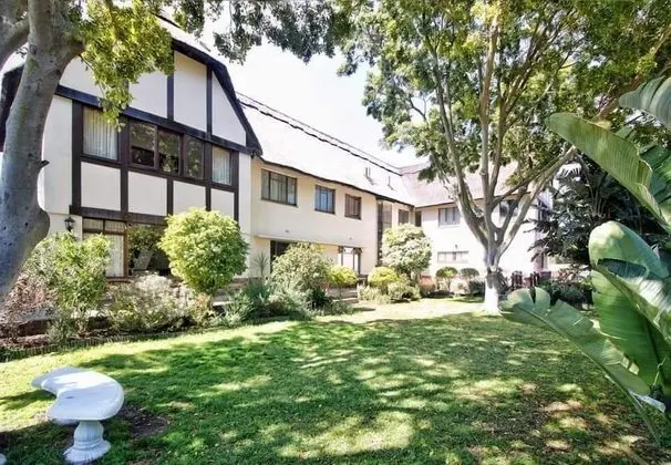 Chaston Manor - Dış Mekan