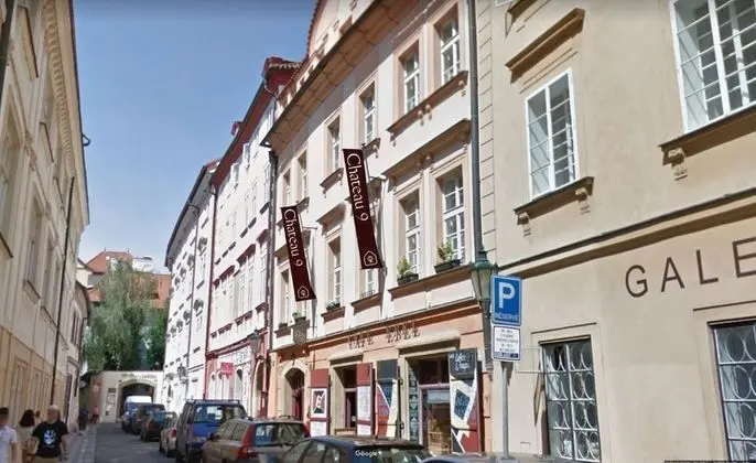 Chateau 9 Apartments by Prague Residences - Dış Mekan