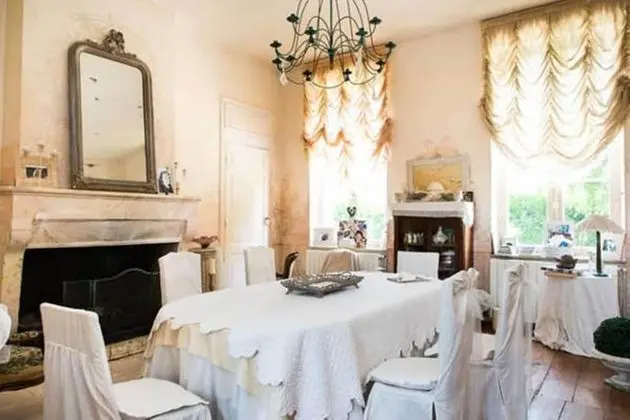 Château Beauséjour - Yerinde Yemek
