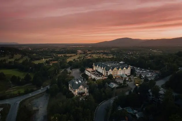 Chateau Bromont - Resort Hotels - Öne Çıkan Resim