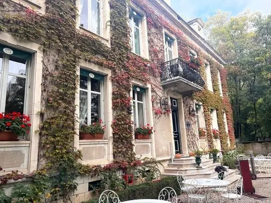 Chateau de Challanges - Dış Mekan
