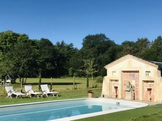 Château de Chambiers - Havuz