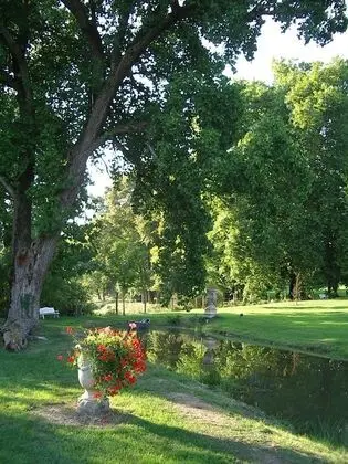 Château de la Chabroulie - Dış Mekan