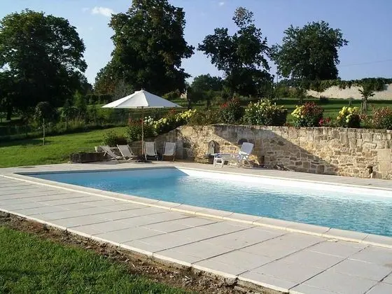 Château de la Chabroulie - Havuz