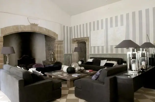 Chateau de Lissac - Lobi