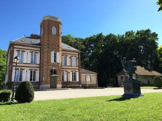 Château de Montabert - 1