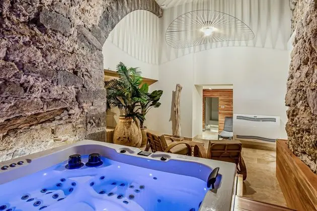 Château Hermitage de Combas - Spa
