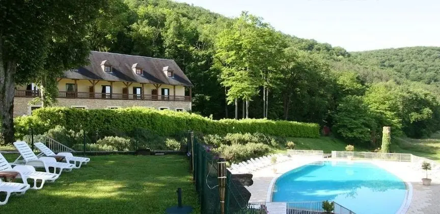 Château La Fleunie - Havuz