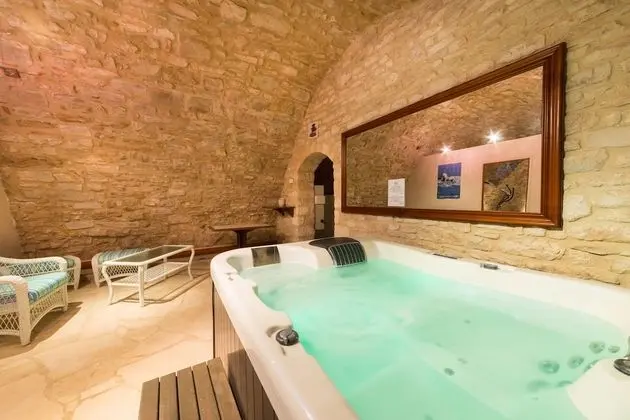 Château La Fleunie - Spa