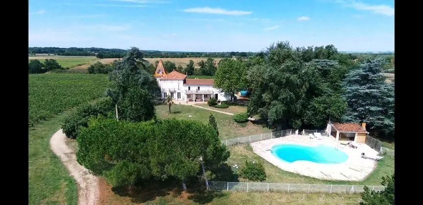 Chateau la Loge - 1