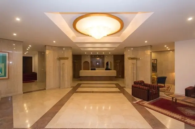 Chateau Linza Resort - Lobi