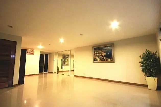 The Chateau Luxury Serviced Apartment - İç Mekan